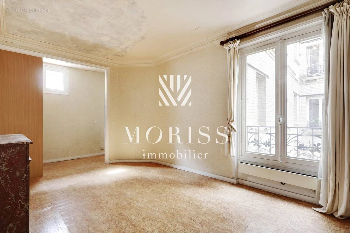 Appartement à PARIS-20E