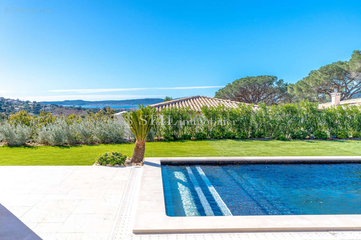 Maison à SAINTE-MAXIME