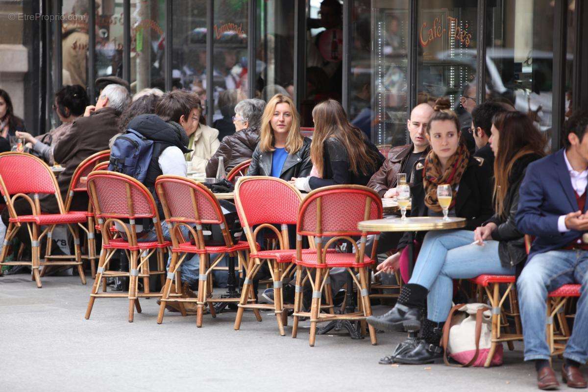 Commerce à PARIS-10E