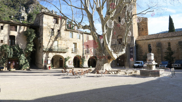 Maison à SAINT-GUILHEM-LE-DESERT