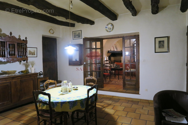 Maison à SAINT-GUILHEM-LE-DESERT