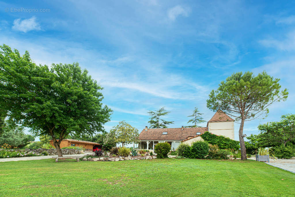 Maison à MONFLANQUIN