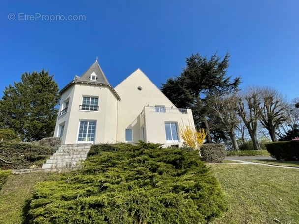 Maison à ROCHECORBON