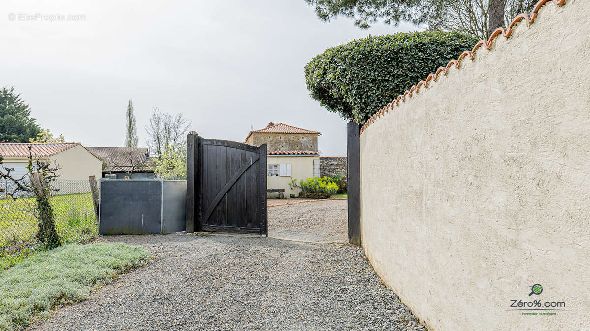 Maison à LA REORTHE