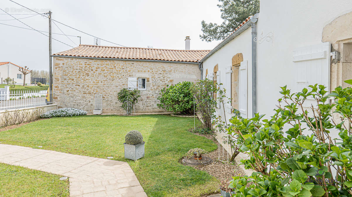 Maison à LA REORTHE