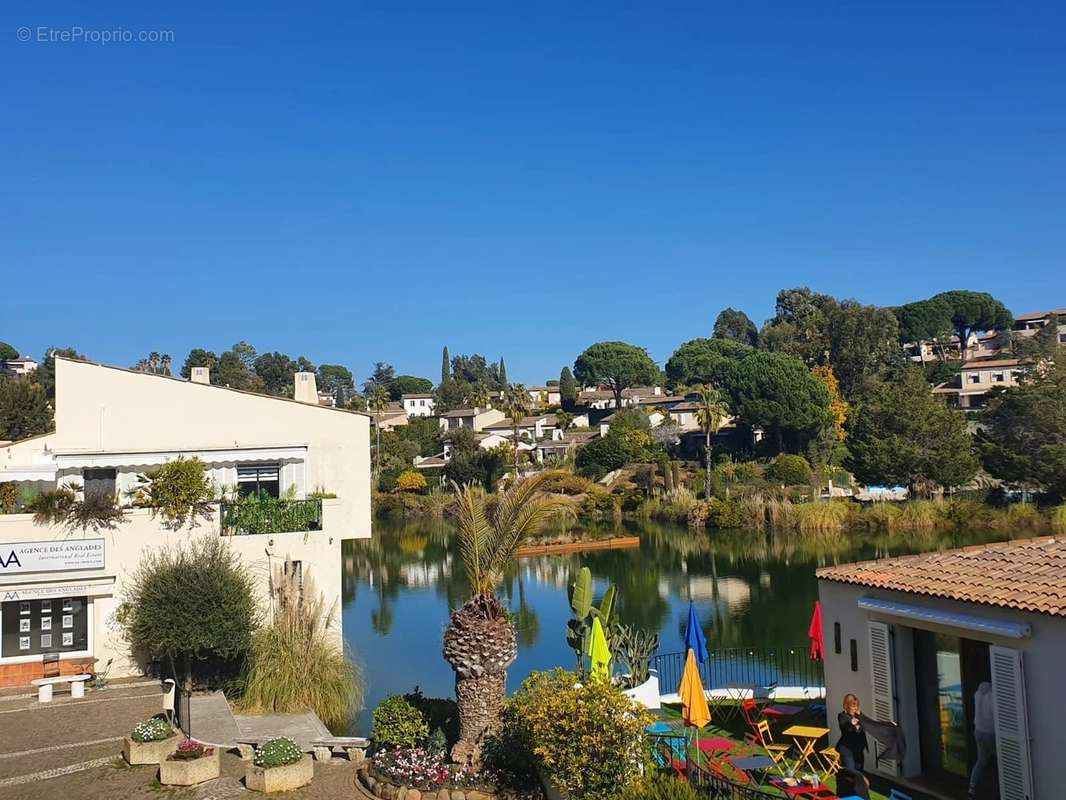 Appartement à VILLENEUVE-LOUBET