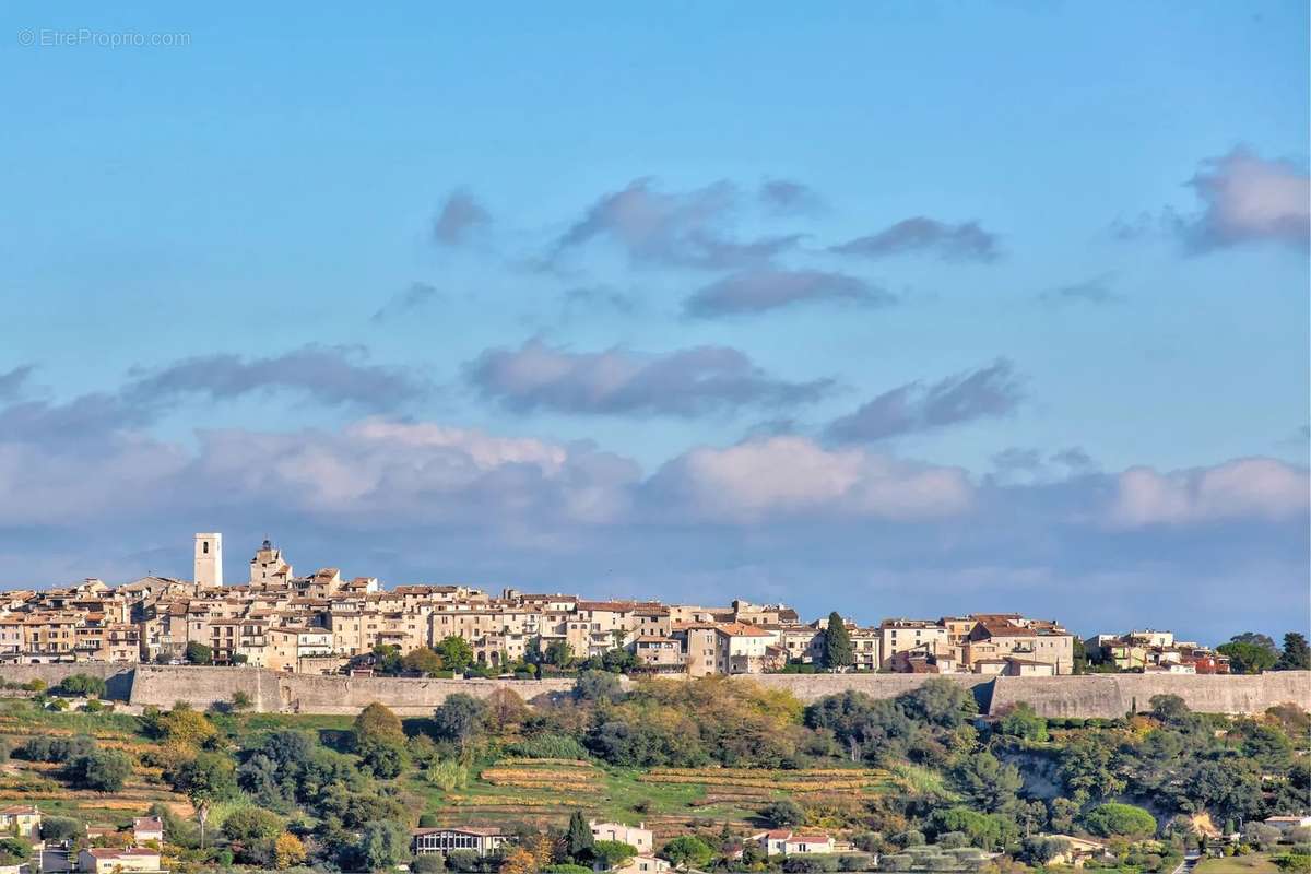 Maison à LA COLLE-SUR-LOUP