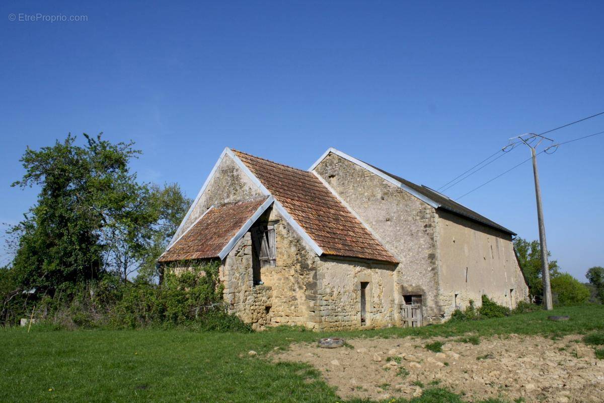 Maison à CERVON