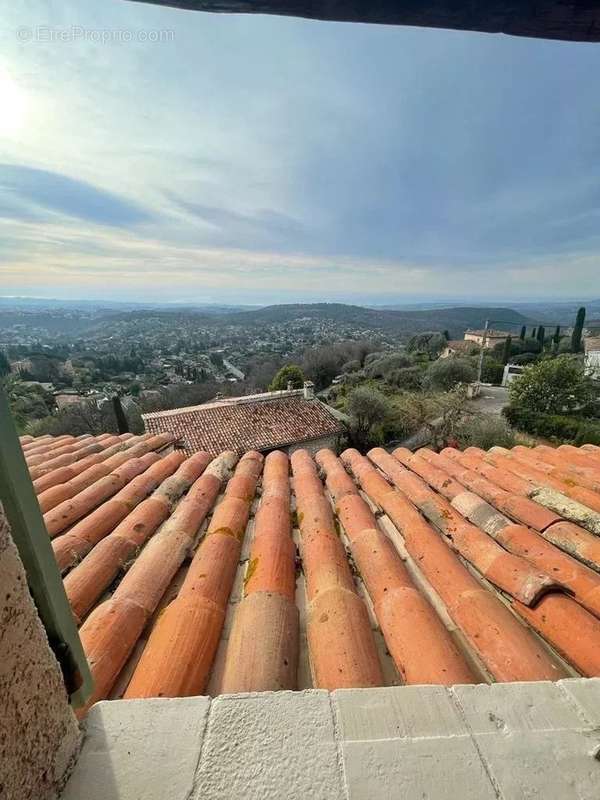 Maison à TOURRETTES-SUR-LOUP