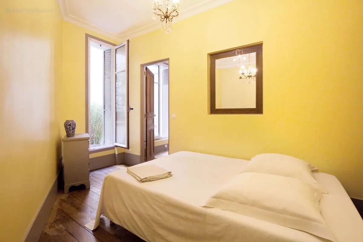 Appartement à PARIS-6E