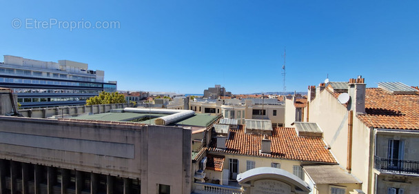 Appartement à MARSEILLE-2E