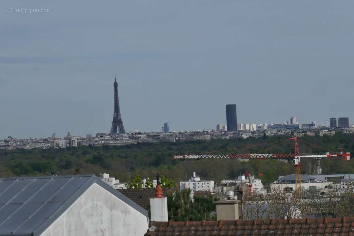 Maison à SURESNES