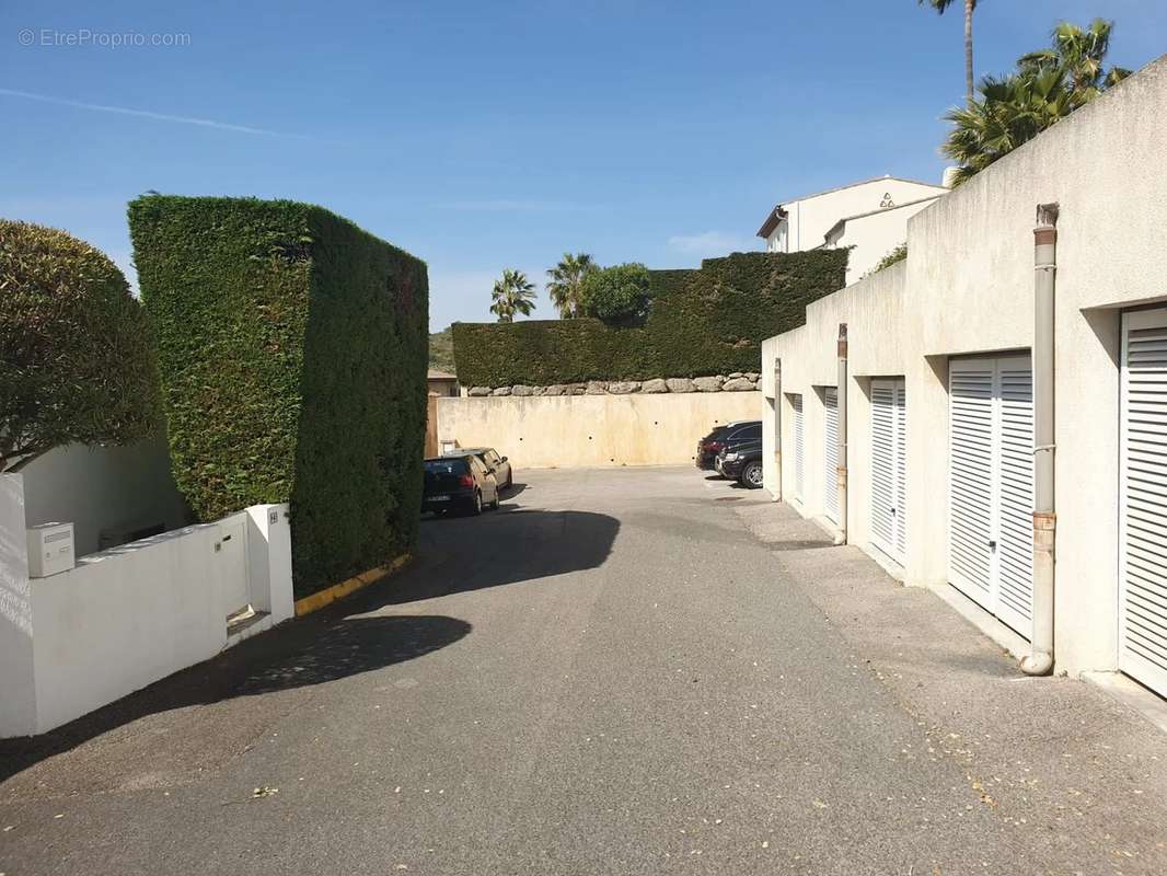 Maison à VILLENEUVE-LOUBET