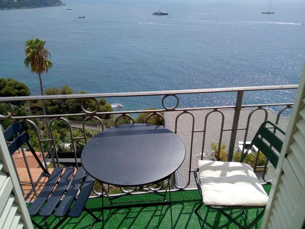 Appartement à ROQUEBRUNE-CAP-MARTIN