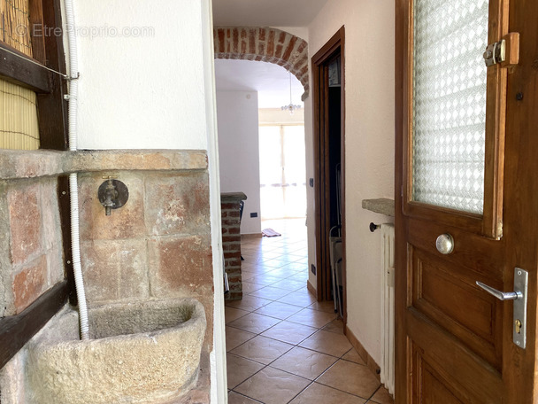 Appartement à ROQUEBRUNE-CAP-MARTIN