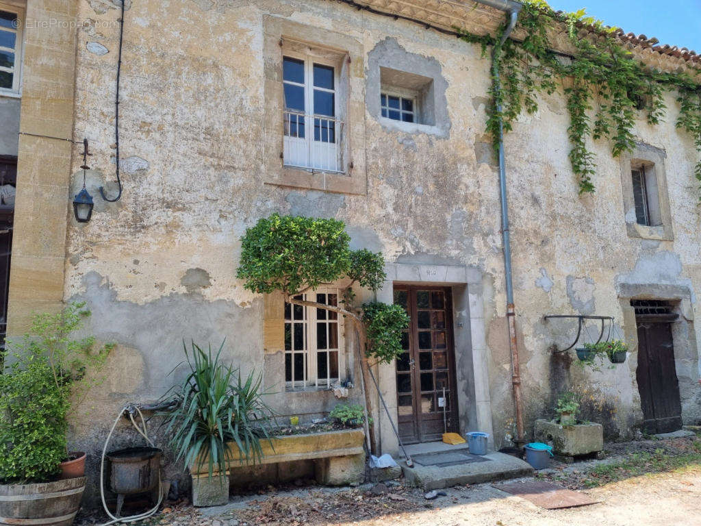 logement - Maison à MAS-SAINTES-PUELLES