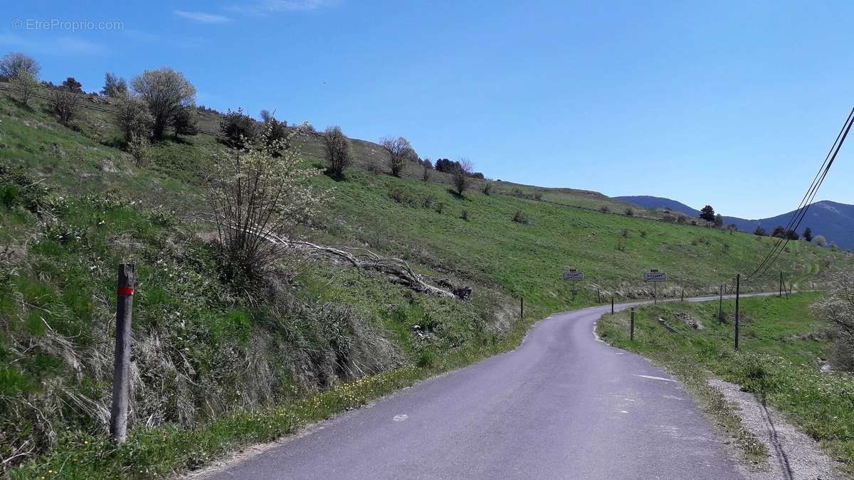 Terrain à PUYVALADOR