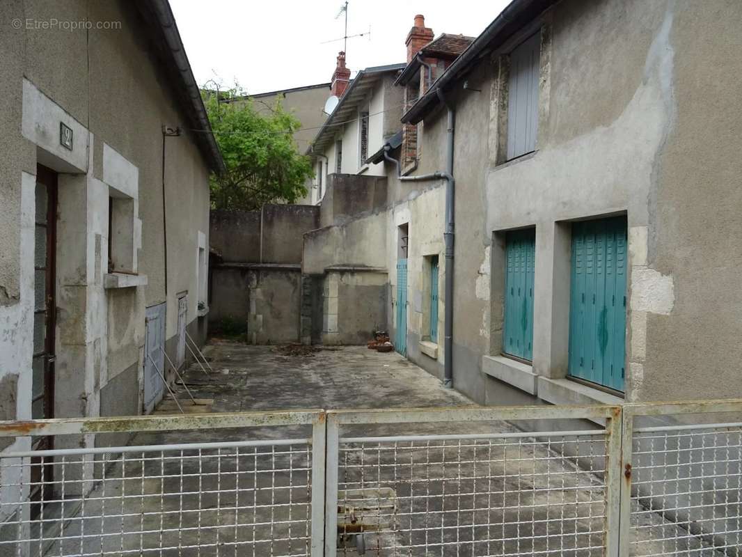 Maison à COSNE-COURS-SUR-LOIRE