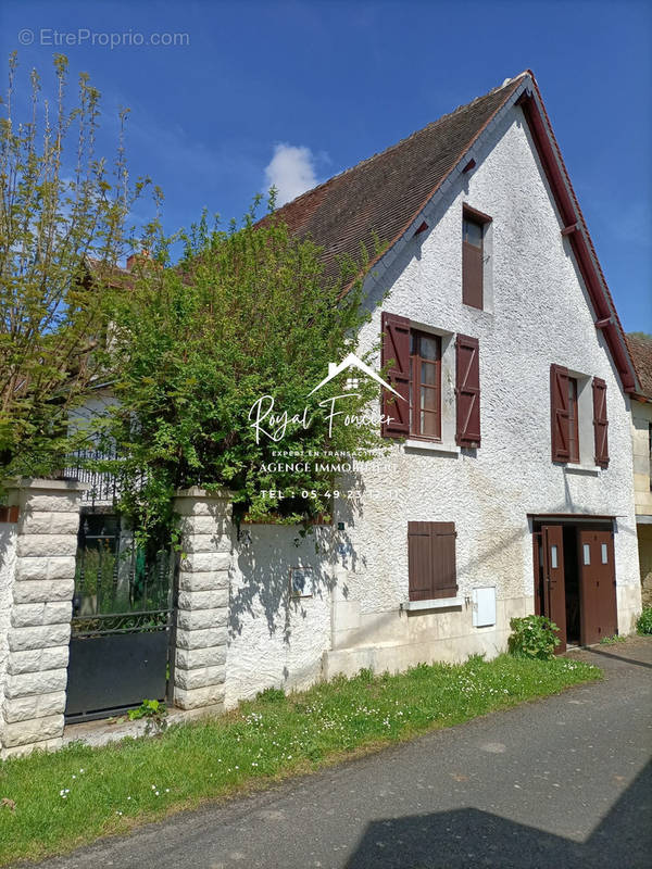 Maison à LE PETIT-PRESSIGNY