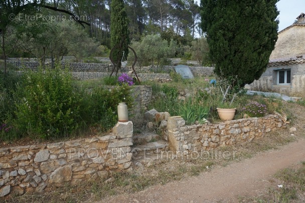 Maison à LORGUES