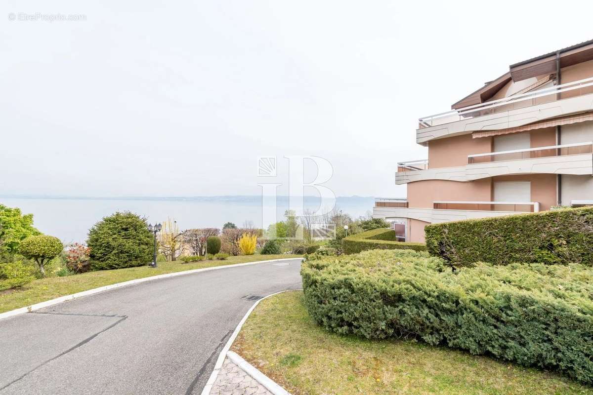 Appartement à EVIAN-LES-BAINS