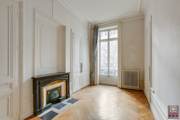 Appartement à LYON-6E