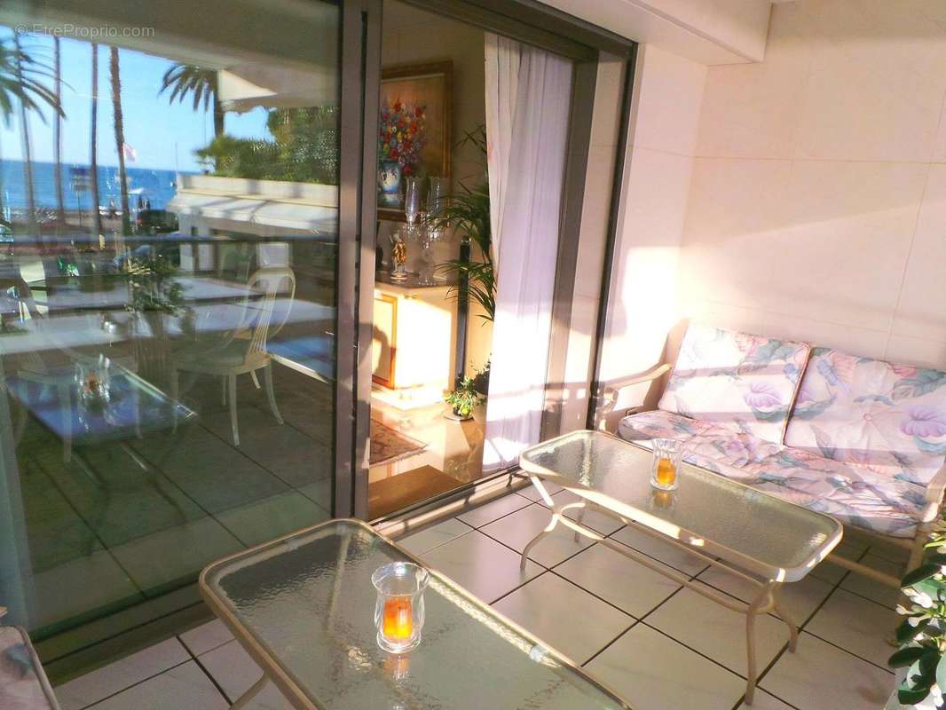 Appartement à CANNES