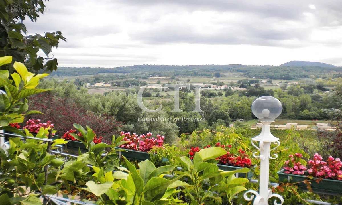 Maison à SAINT-MARTIN-D&#039;ARDECHE