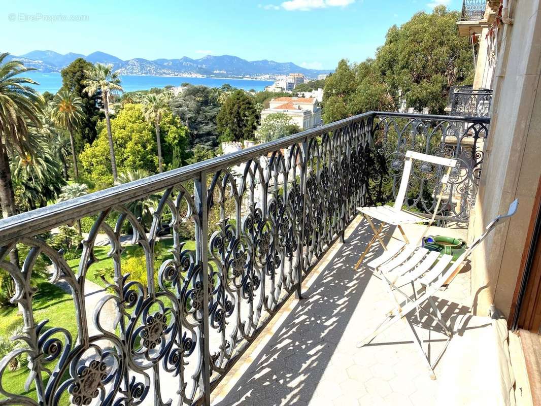 Appartement à CANNES