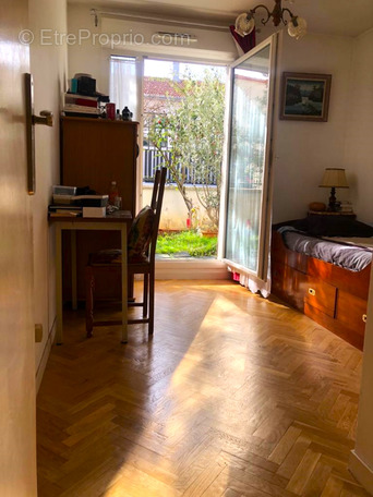 Appartement à NANTERRE