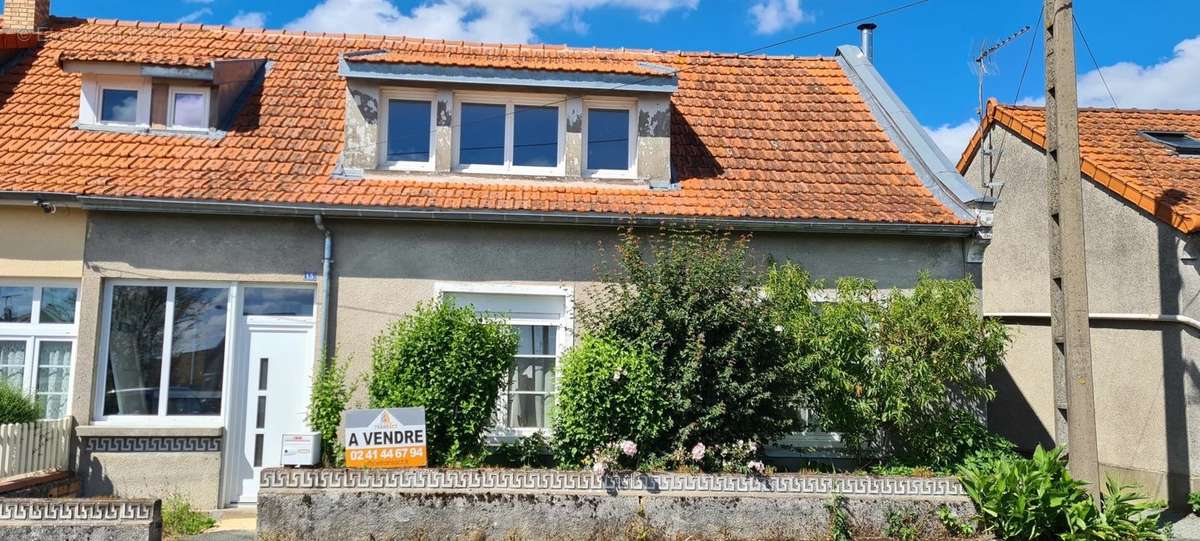 Maison à SEICHES-SUR-LE-LOIR