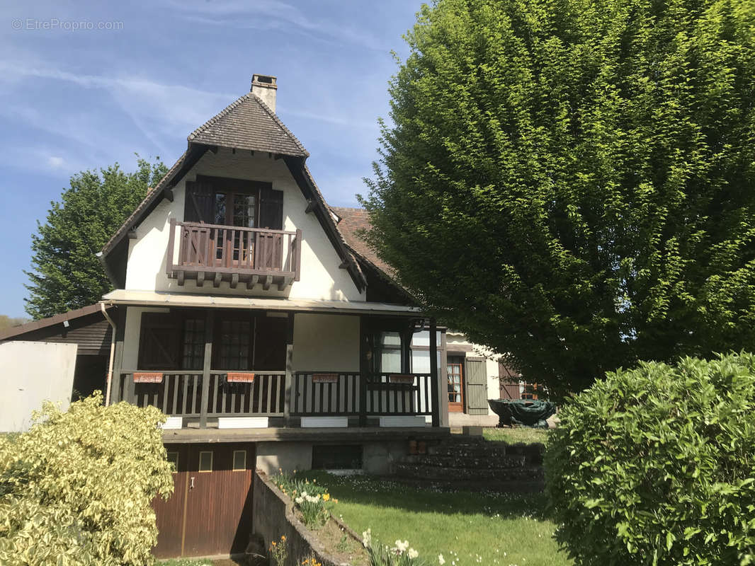 Maison à FONTAINE-HEUDEBOURG