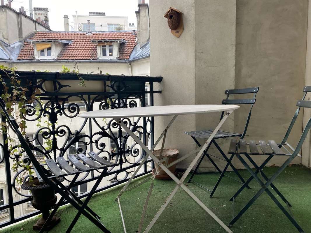 Appartement à PARIS-7E