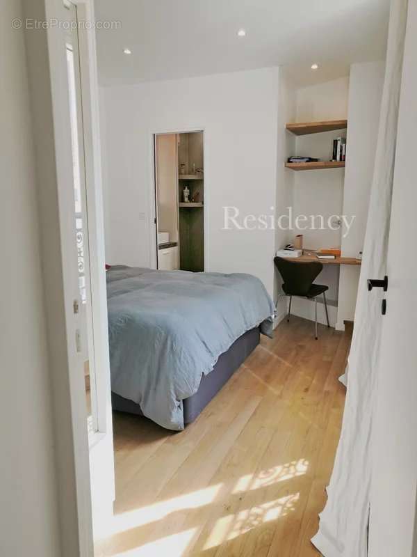 Appartement à PARIS-6E