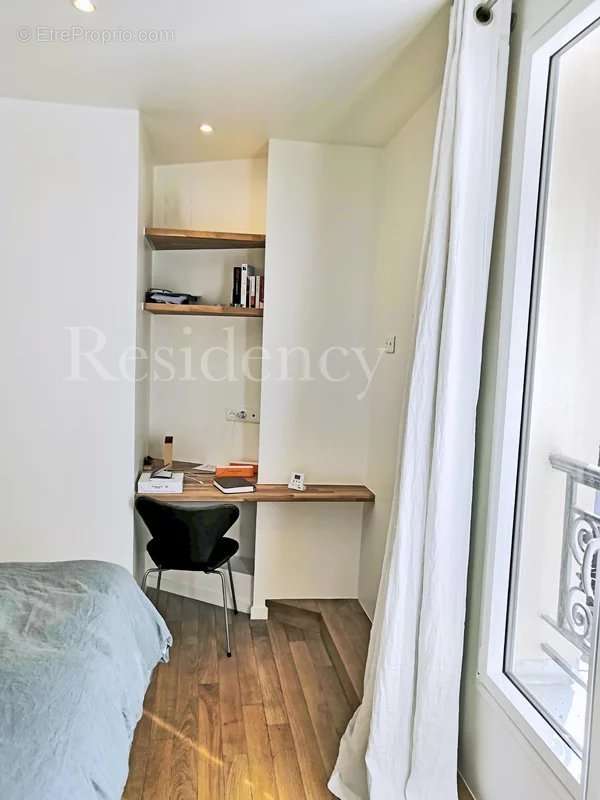 Appartement à PARIS-6E