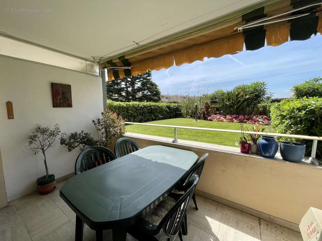 Appartement à CANNES