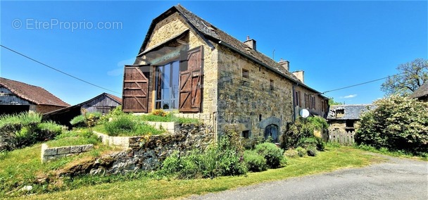 Maison à SAINT-FELIX-DE-LUNEL