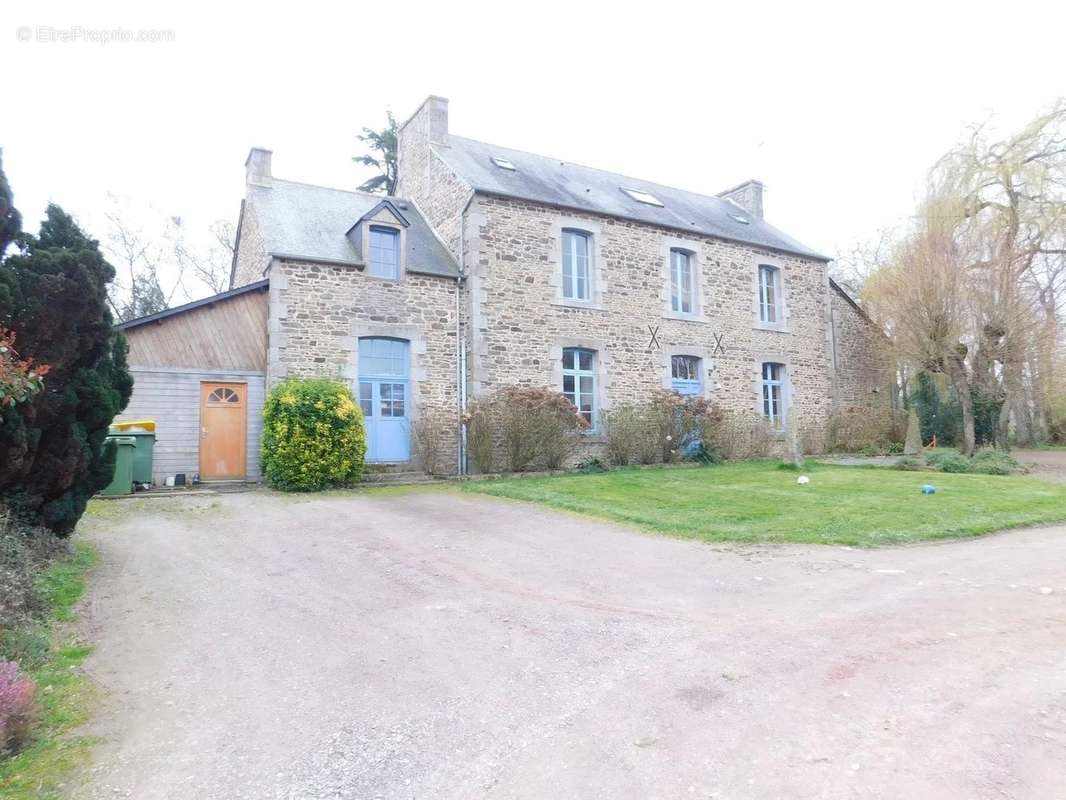 Maison à DINAN