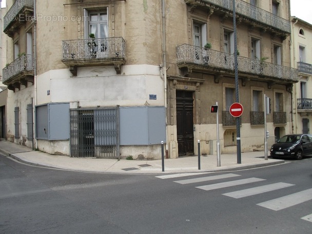 Commerce à BEZIERS