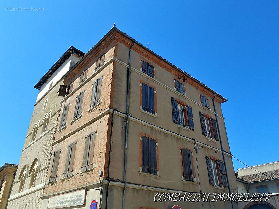 Maison à CAUSSADE