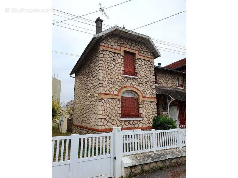 Maison à CHALONS-EN-CHAMPAGNE