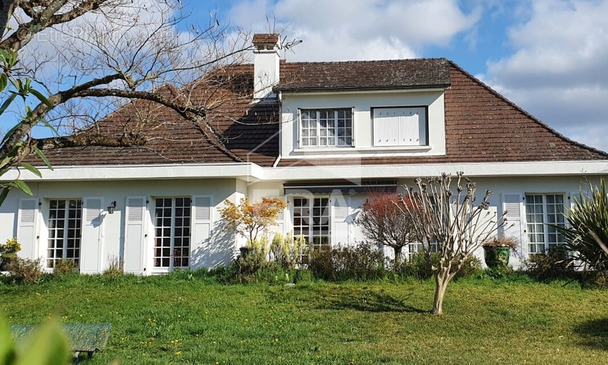 Maison à LOURDES