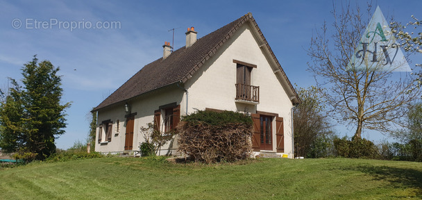 Maison à BRAY-SUR-SEINE