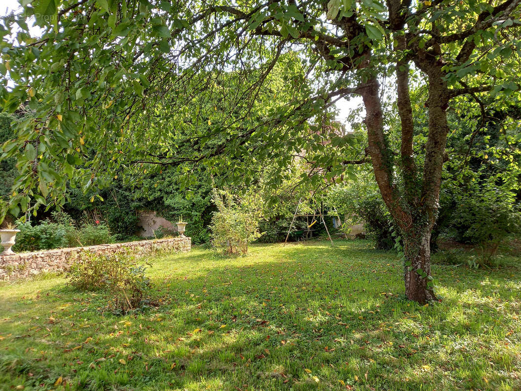 Maison à ARNAY-LE-DUC