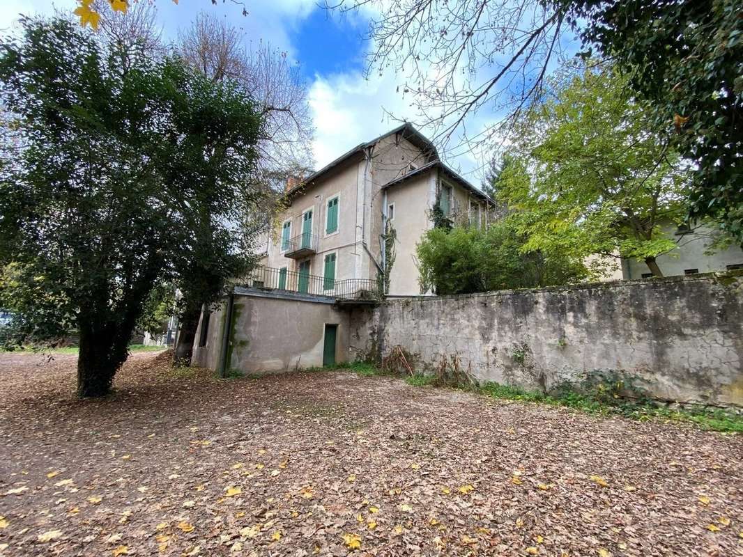 Maison à CAHORS