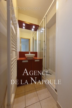 Appartement à MANDELIEU-LA-NAPOULE