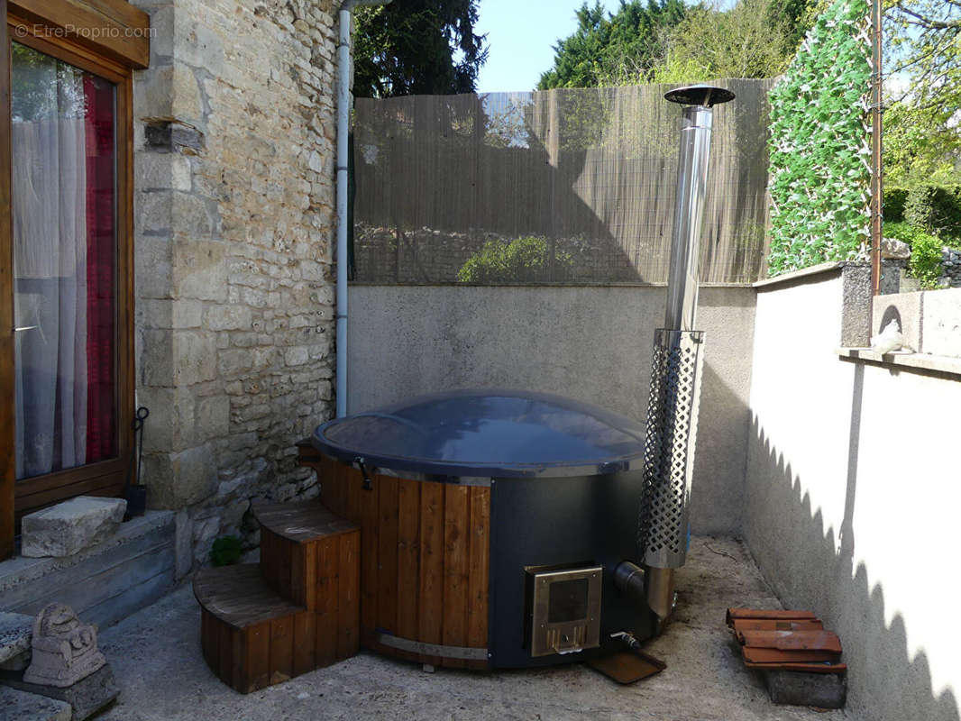 Maison à CHARROUX