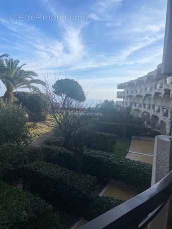 Appartement à VILLENEUVE-LOUBET