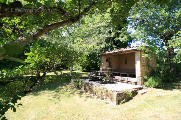 Maison à LES EYZIES-DE-TAYAC-SIREUIL