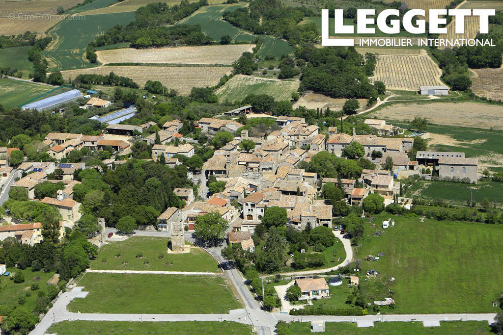 Maison à GARRIGUES-SAINTE-EULALIE